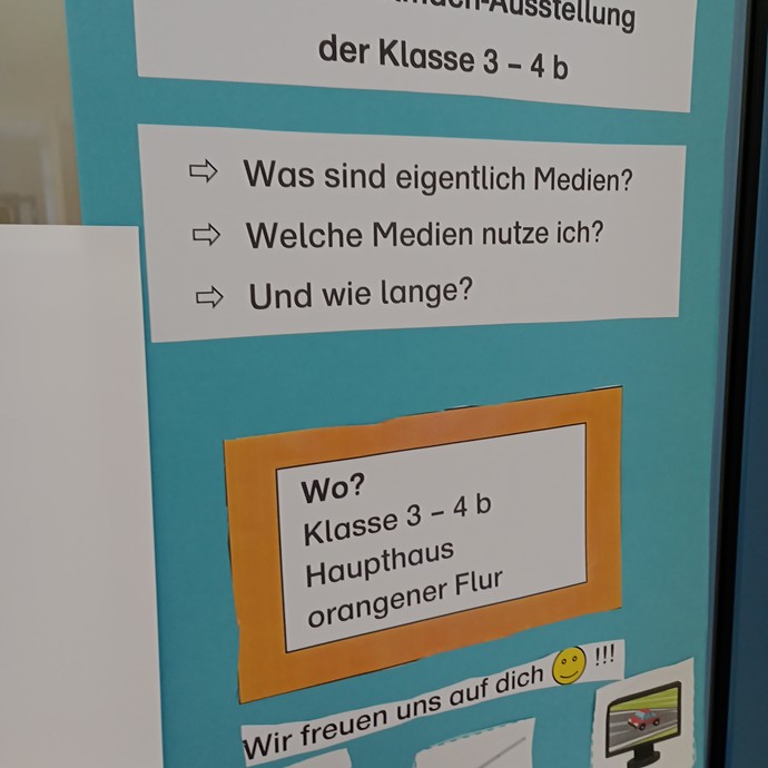 Infoplakat (vergrößerte Bildansicht wird geöffnet)