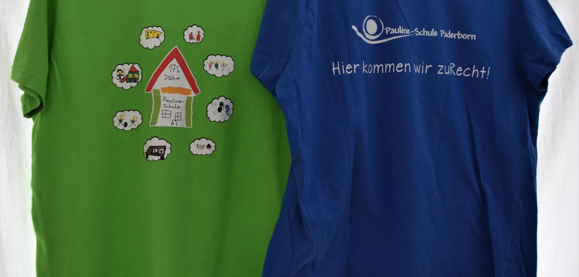 Schüler mit Tshirts