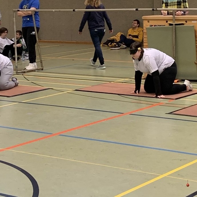 Auf dem Spielfeld (vergrößerte Bildansicht wird geöffnet)
