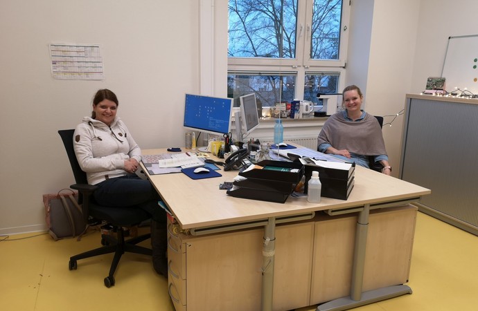 Schulsozialarbeiterinnen Anja Kortmann und Nadine Naksoy